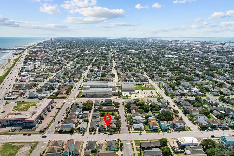 1505 14th, Galveston, TX 77550 - #2