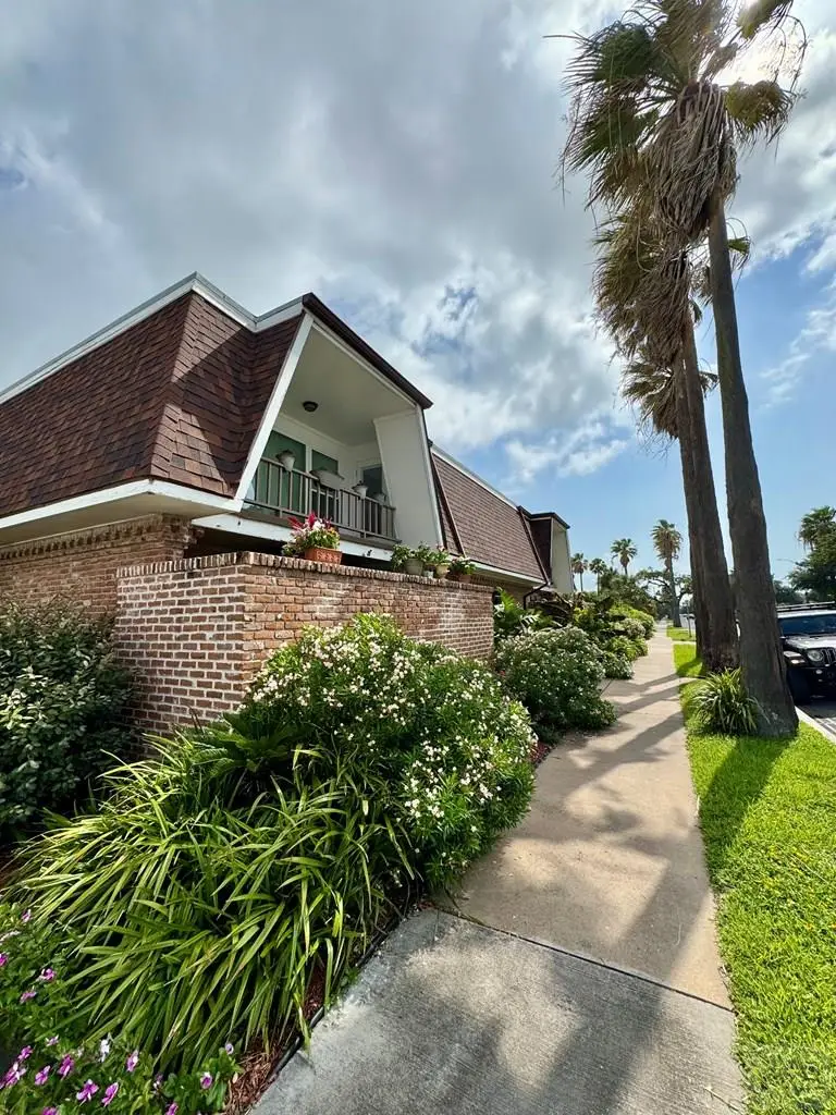 1726 Broadway Street #A2, Galveston, TX 77550 - #2