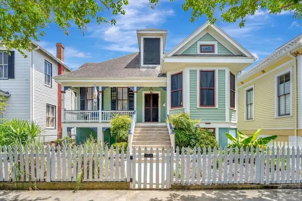 1715 Church, Galveston, TX 77550