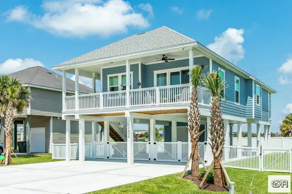 13930 Pirates Beach Blvd, Galveston, TX 77554