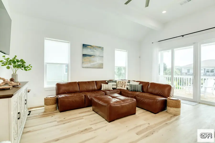 13930 Pirates Beach Blvd, Galveston, TX 77554 - #2