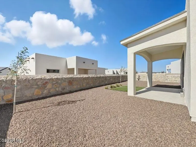 7275 Bobcat Hollow Drive, El Paso, TX 79911 - Image #3
