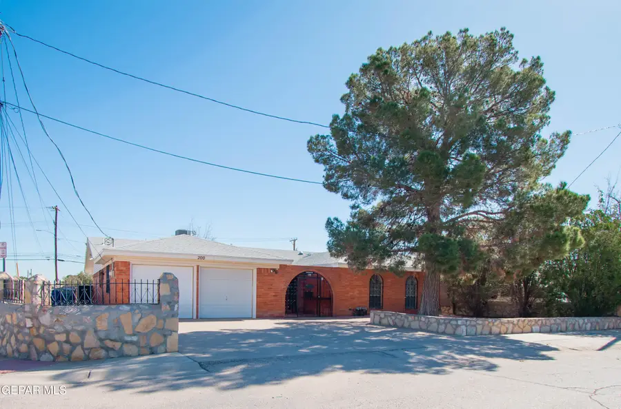 200 S Maryland Street, El Paso, TX 79905 - Image #2