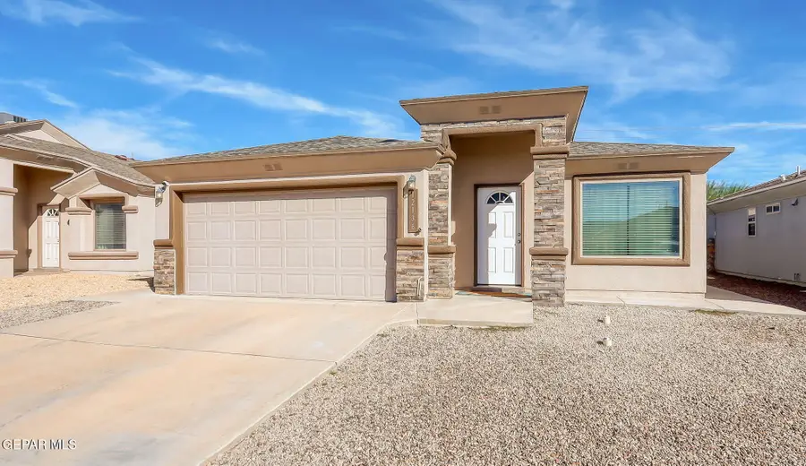 12136 Mesquite Thorn Drive, El Paso, TX 79934 - Image #2
