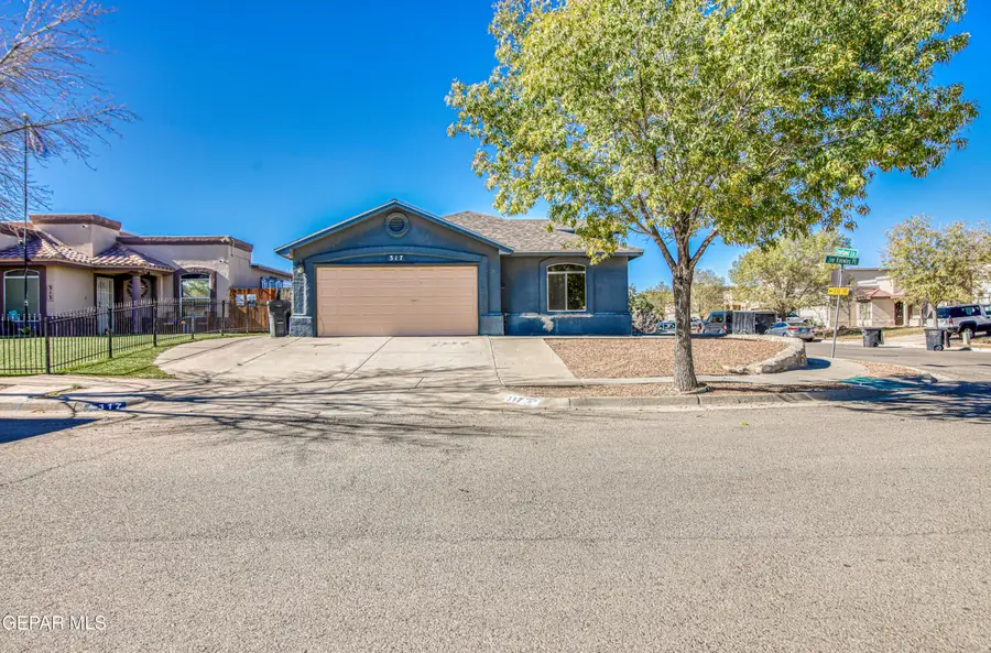 317 Jim Knowles Place, El Paso, TX 79928 - Image #2