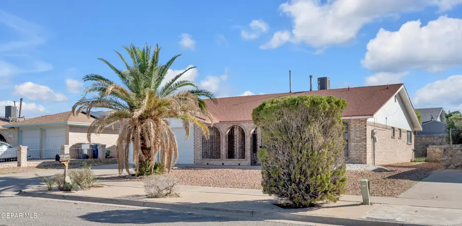 1628 Bert Green Drive, El Paso, TX 79936 - Image #2