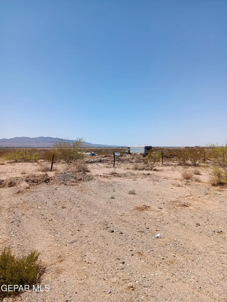 65 /1/2 Sec 11 Psl Lot 17 (20 Acres), Fort Hancock, TX 79839 - Image #2