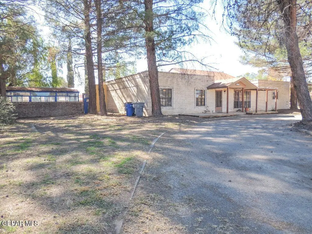 1067 Esplanada Circle, El Paso, TX 79932 - Image #1