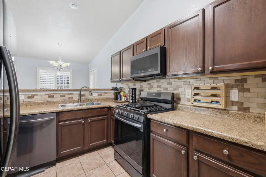 14185 Strata Rock Drive, El Paso, TX 79938 - Image #3