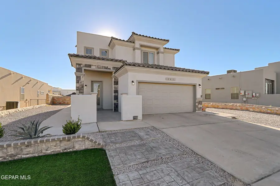 261 Emerald Sun Drive, El Paso, TX 79928 - Image #3