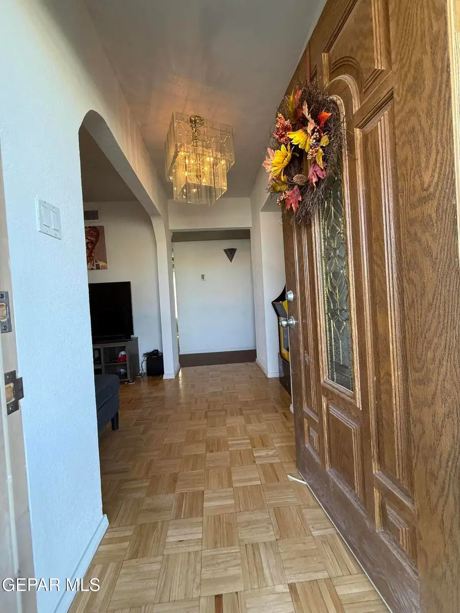 10426 Monte Carlo, Socorro, TX 79927 - Image #3