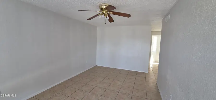 9722 Vallarta Drive, El Paso, TX 79927 - Image #2