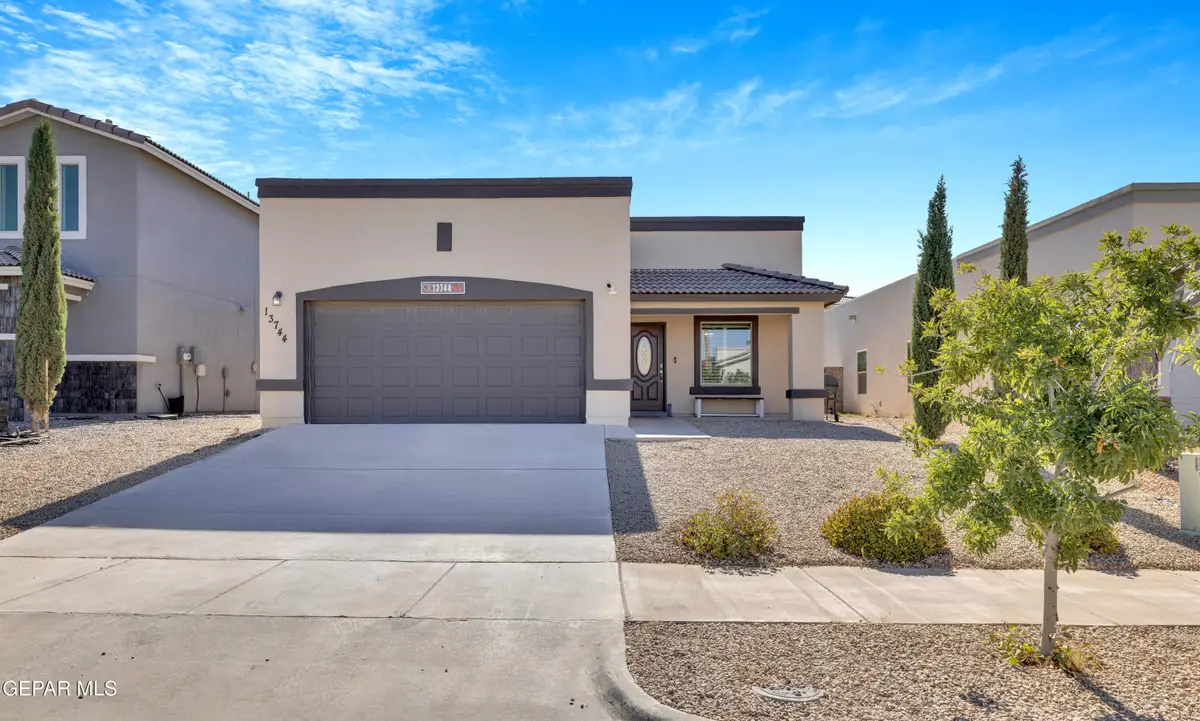 13744 Blackburn Avenue, El Paso, TX 79928 - Image #1