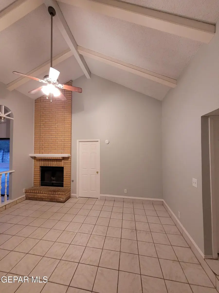 11821 Prado Del Sol Drive, El Paso, TX 79936 - Image #3