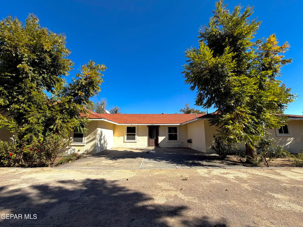 2452 W O'hara Road, Anthony, NM 88021 - Image #1