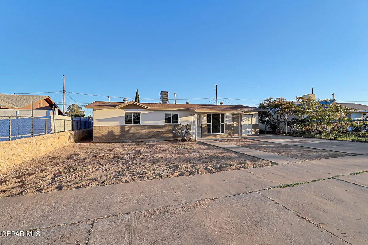 5640 Hemmingway Drive, El Paso, TX 79924 - Image #1