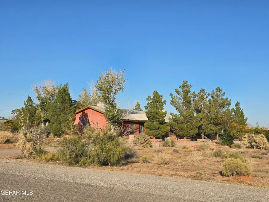 14001 Wagon Trail Drive, El Paso, TX 79938 - Image #2