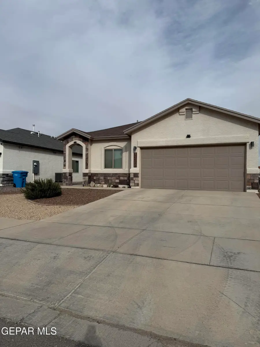 11388 Santa Barbara, Socorro, TX 79927 - Image #3