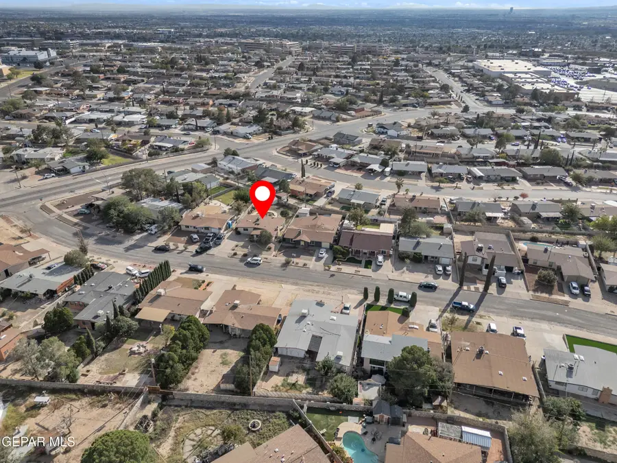 10212 Garwood Court, El Paso, TX 79925 - Image #3