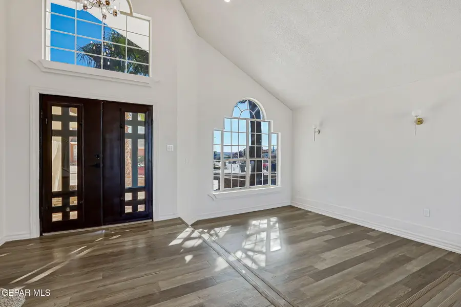 7713 Dianjou Drive, El Paso, TX 79912 - Image #3