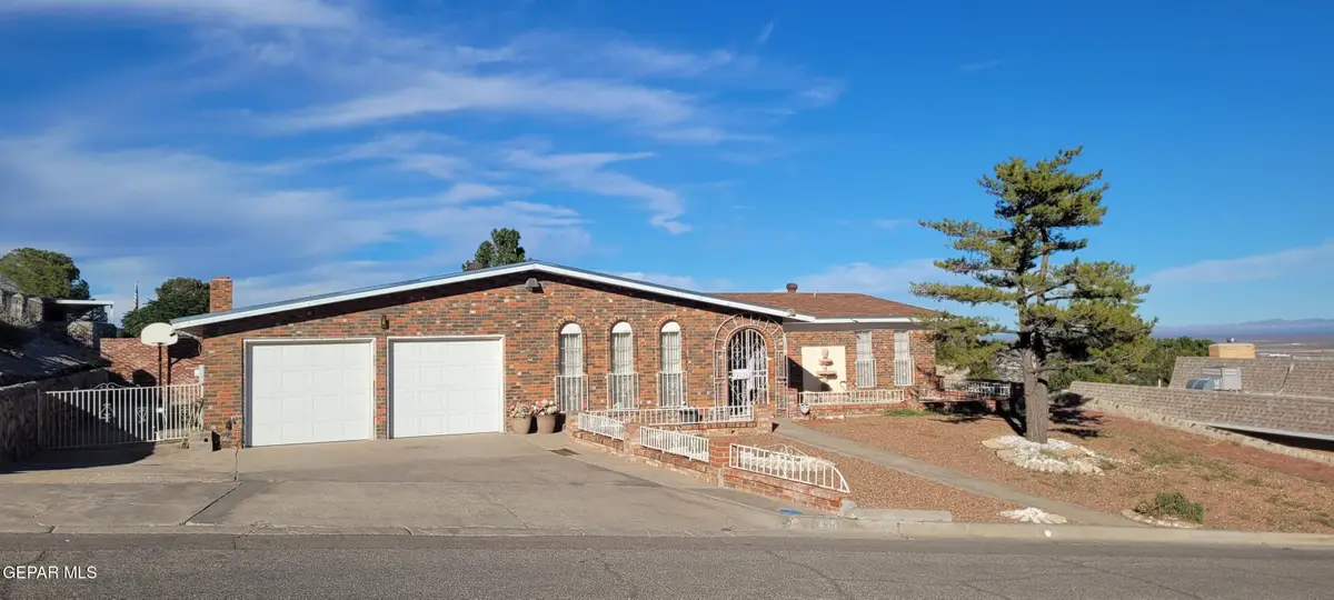 3125 Stone Edge Road, El Paso, TX 79904 - Image #1