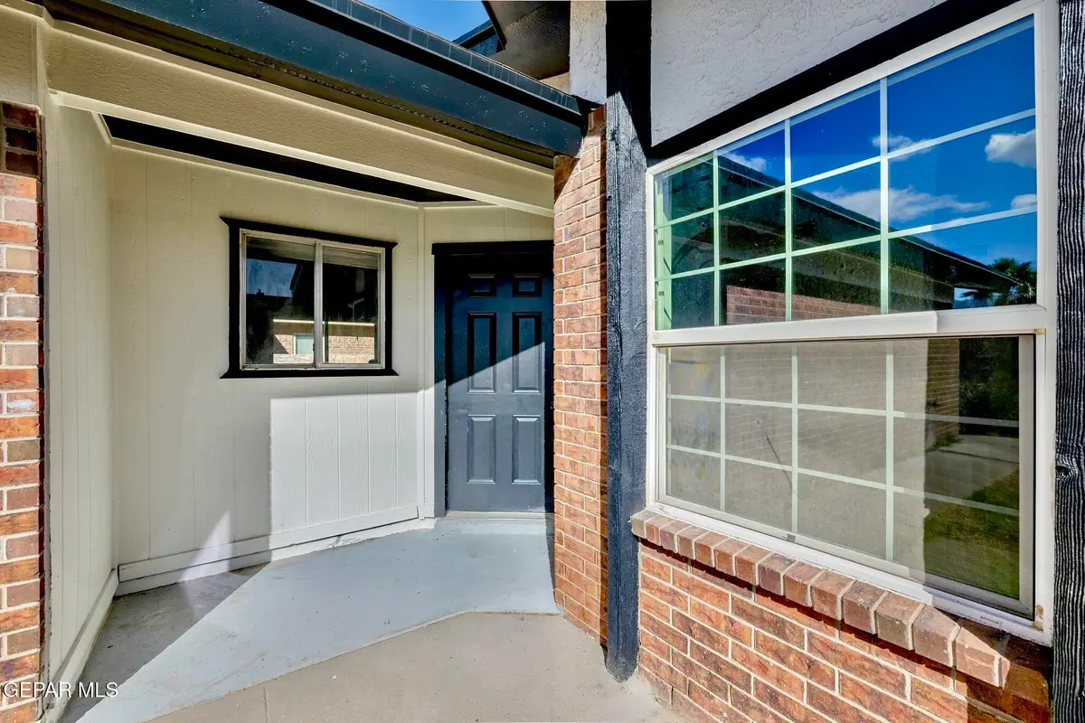 10956 Casey Stengel Place, El Paso, TX 79934 - Image #1