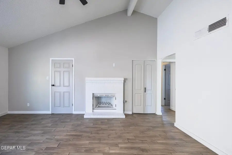 10956 Casey Stengel Place, El Paso, TX 79934 - Image #3