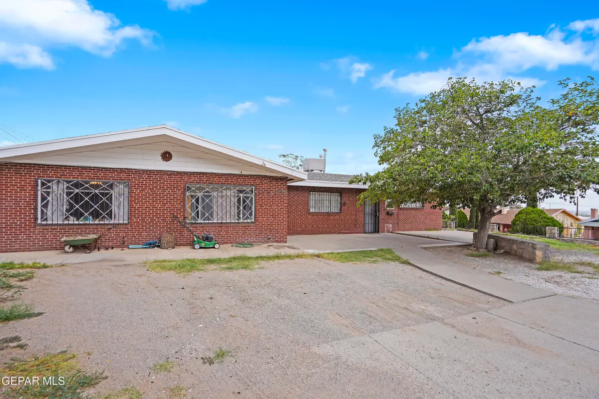 1240 & 1242 N. Cotton, El Paso, TX 79902 - Image #1