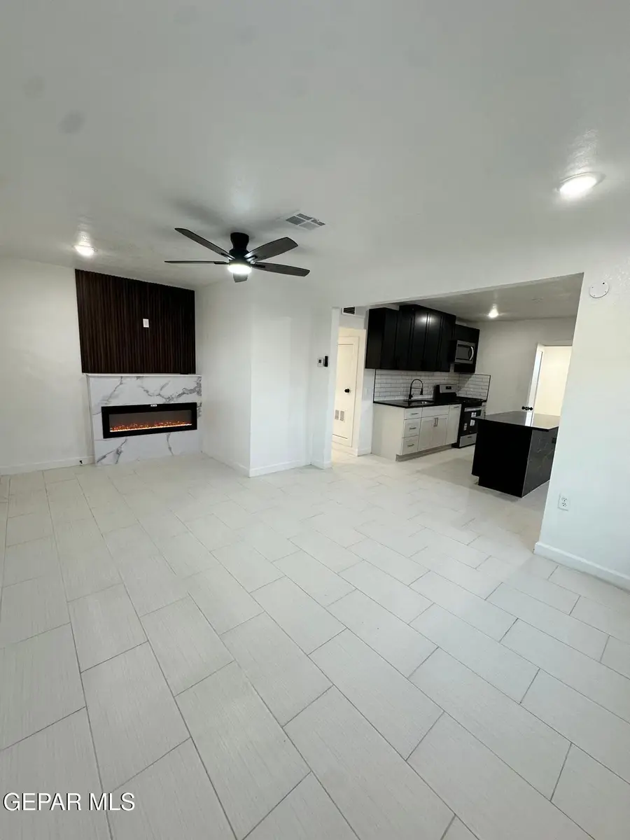 543 Dolan Street, El Paso, TX 79905 - Image #2