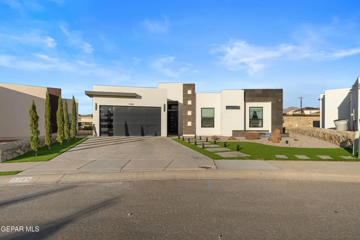 7785 Enchanted Trail Drive, El Paso, TX 79911 - Image #1