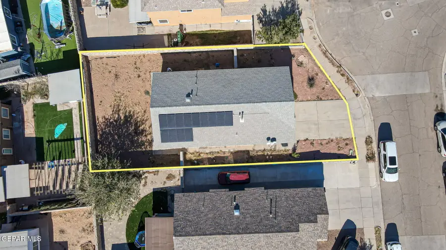 836 Desert Cactus Drive, Horizon City, TX 79928 - Image #2