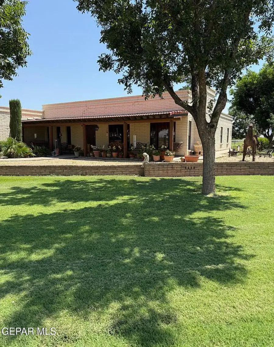 7770 Westside Drive, Canutillo, TX 79835 - Image #2