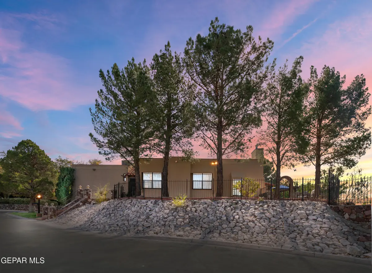 6006 Balcones Court #19, El Paso, TX 79912 - Image #1