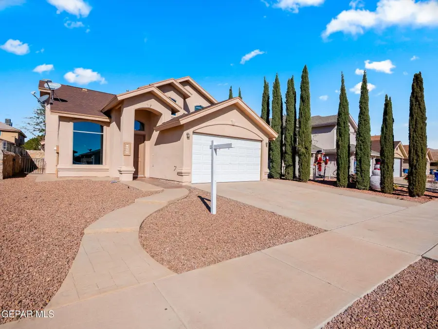 5449 Santiago Roque Drive, El Paso, TX 79934 - Image #2