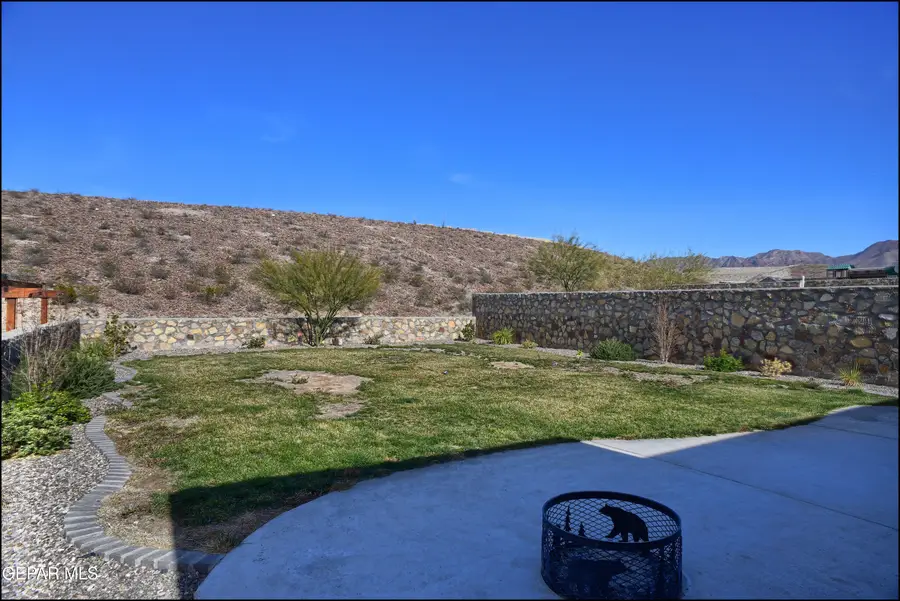 7373 Cimarron Gap Drive, El Paso, TX 79911 - Image #3