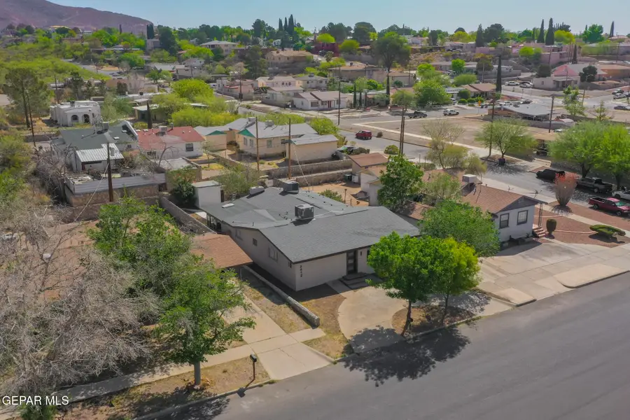 2412 N Campbell Street, El Paso, TX 79902 - Image #3