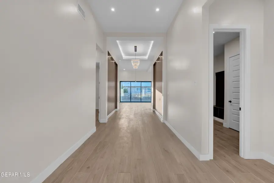 2701 Brady Place, El Paso, TX 79935 - Image #3