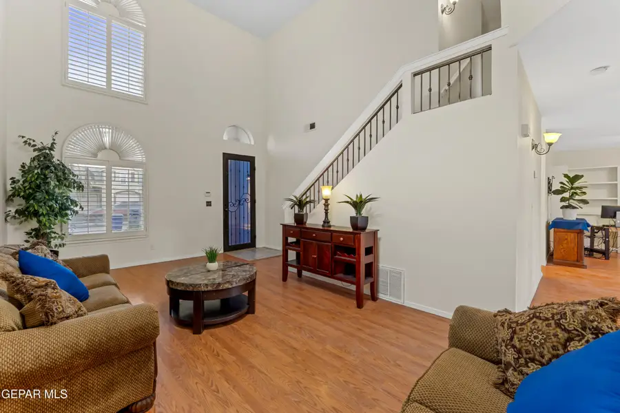 11221 Northview Drive, El Paso, TX 79934 - Image #3