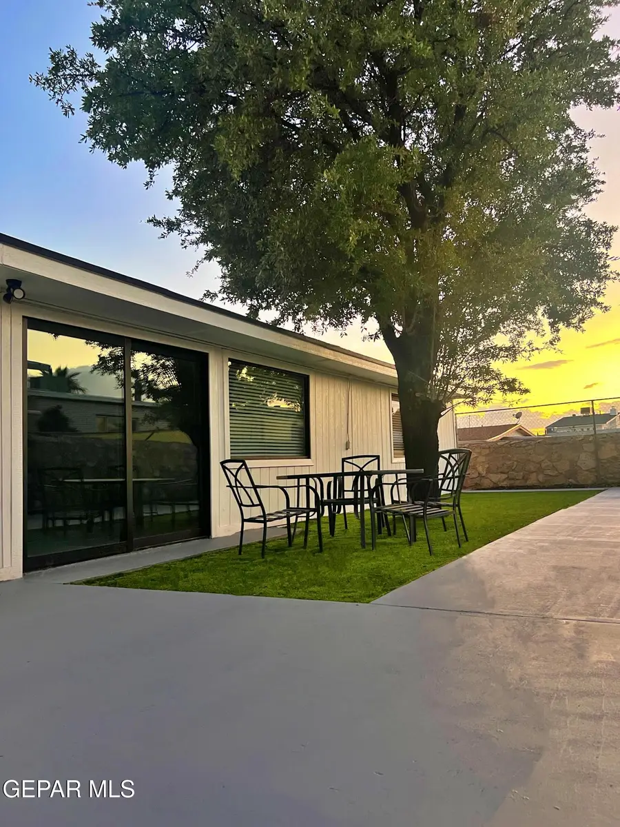 7531 Wilcox Drive, El Paso, TX 79915 - Image #3