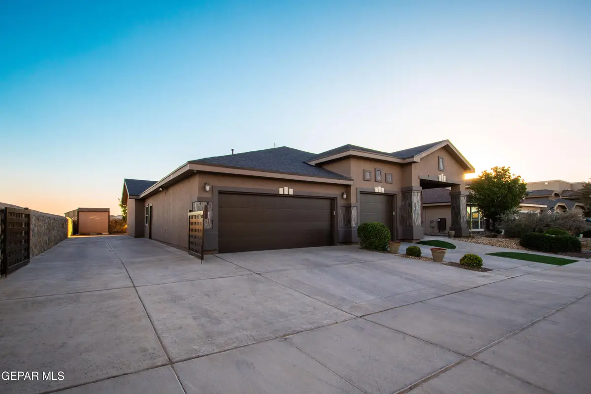 12812 Barstow Avenue, El Paso, TX 79928 - Image #1