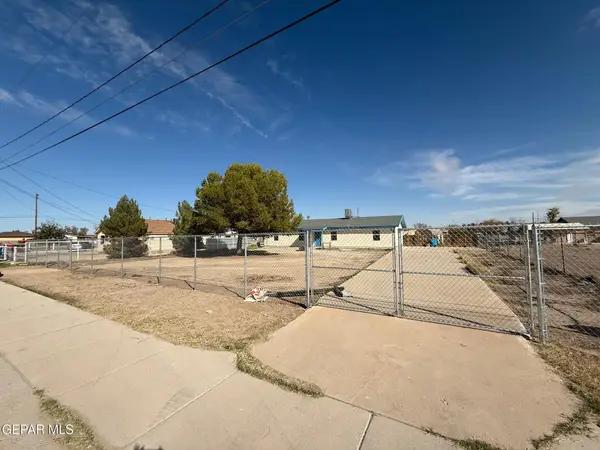 11711 Flor Del Rio Street, Socorro, TX 79927