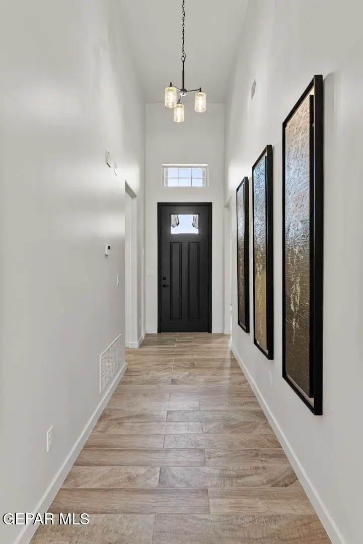 1137 Brass Hill Avenue, Santa Teresa, NM 88008 - Image #2