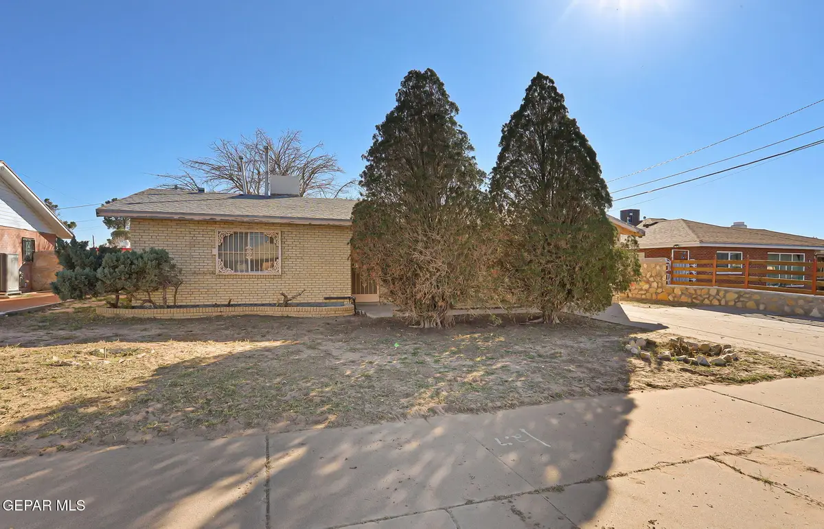 7204 Dempsey Avenue, El Paso, TX 79925 - Image #1