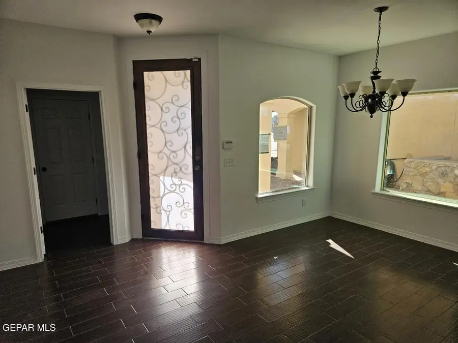 13513 Lartington, El Paso, TX 79928 - Image #2