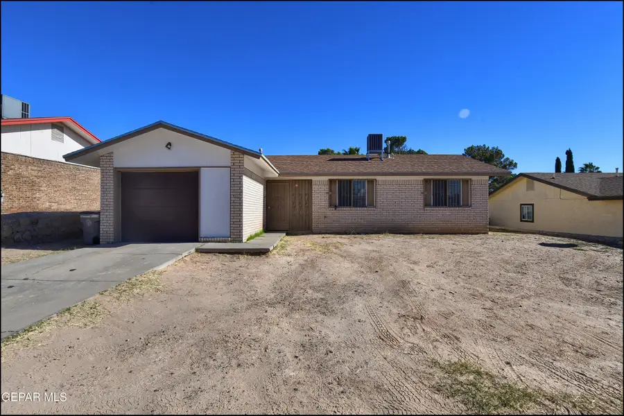 1612 James Chisum Drive, El Paso, TX 79936 - Image #2