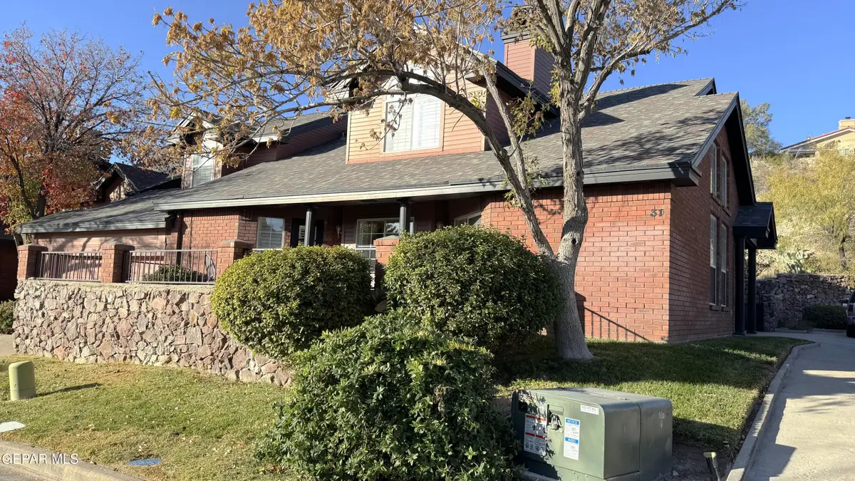 31 Stratford Hall Circle, El Paso, TX 79912 - Image #1