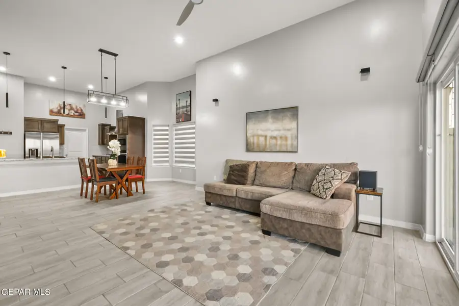 13729 Lago Vista Avenue, Horizon City, TX 79928 - Image #3