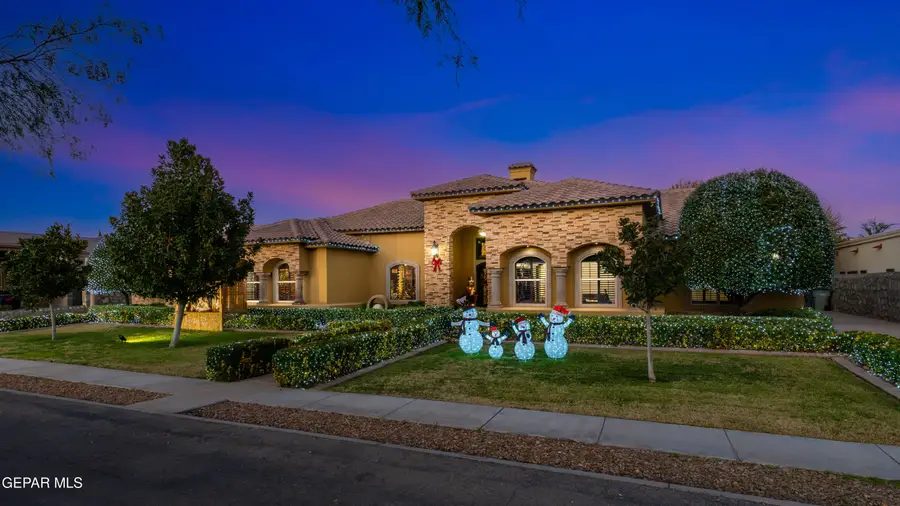 4500 Honey Willow Way, El Paso, TX 79922 - Image #2