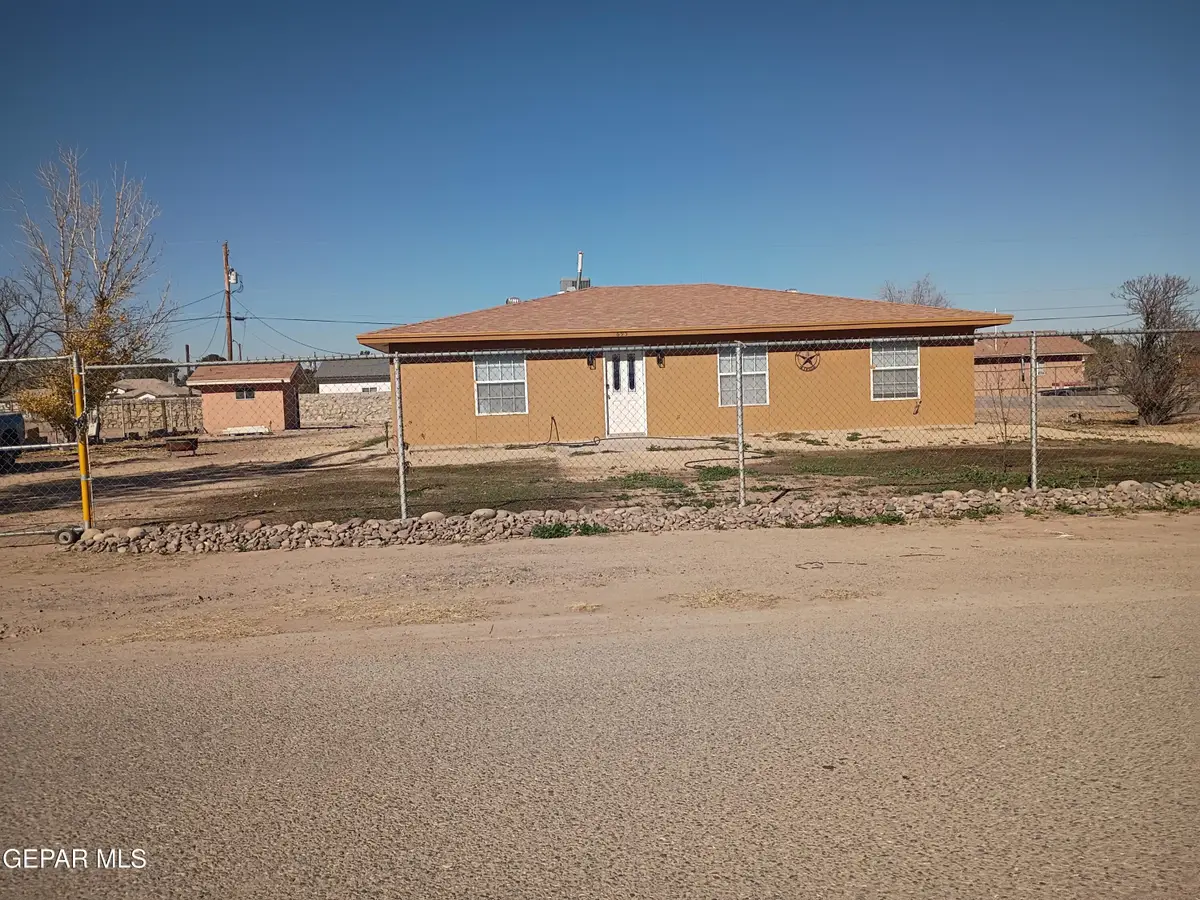 695 Fray Vargas Court, Socorro, TX 79927 - Image #1