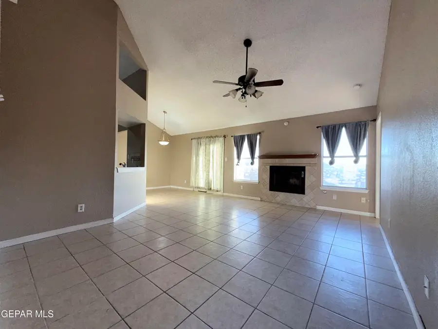 12004 Van Gogh Drive, El Paso, TX 79936 - Image #3